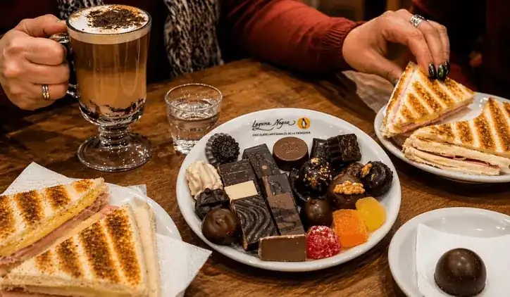 Merienda en el Fin del Mundo: 5 lugares imperdibles en Ushuaia